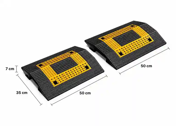 Rubber Speed Bump Sambung 100 × 35 × 7 cm (50 cm + 50 cm)